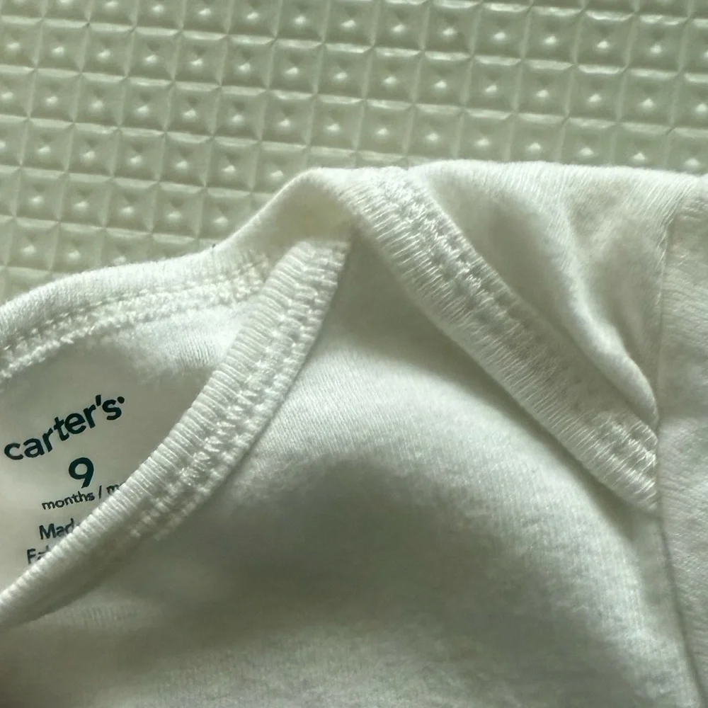 Carter’s|Baby gender neutral matching outfit,stripe joggers & white bodysuit•••